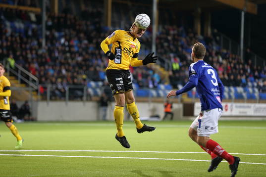 Målchans för Elfsborgs Viktor Prodell