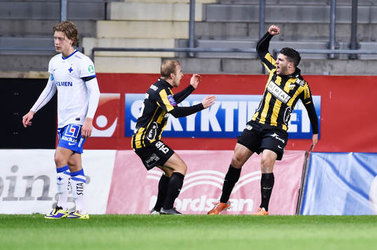 Häckens Moestafa El Kabir  jublar