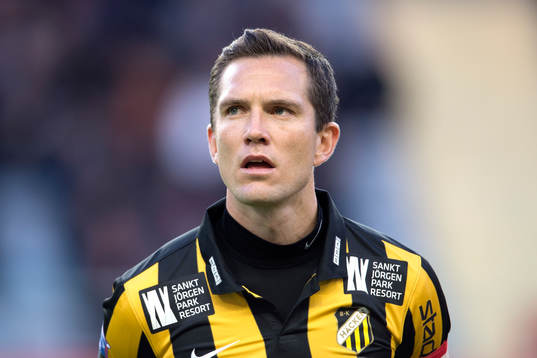 Häckens Martin Ericsson innan fotbollsmatchen i