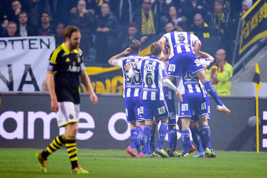 IFK Göteborgs Lasse Vibe jublar