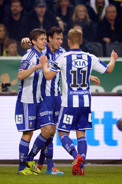 IFK Göteborgs Lasse Vibe jublar
