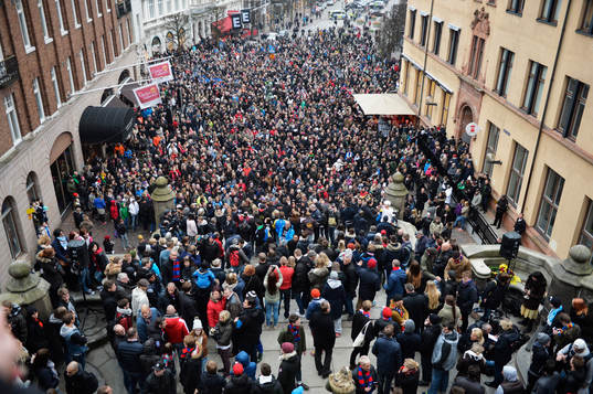 Manifestation på Stortorget i Helsingborg mot