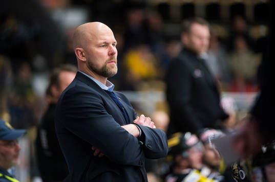 s tränare Mattias Norström