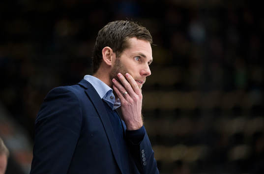 s assisterande tränare Daniel Rudslätt