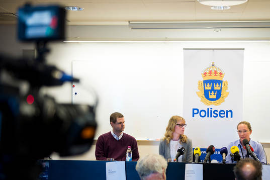 Ola Hörberg, Kommissarie, Eleonora Johansson,