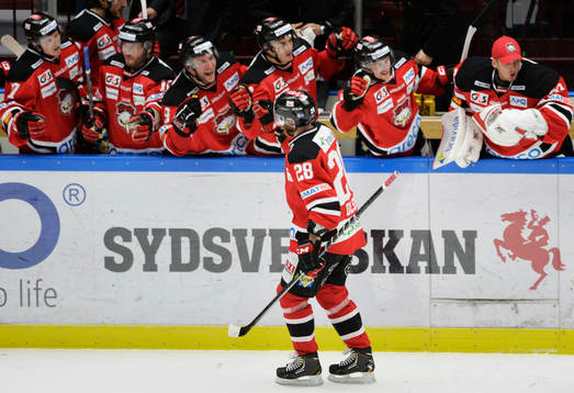 Malmö Redhawks Jens Olsson jublar