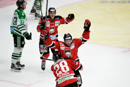 Malmö Redhawks Robin Alvarez jublar