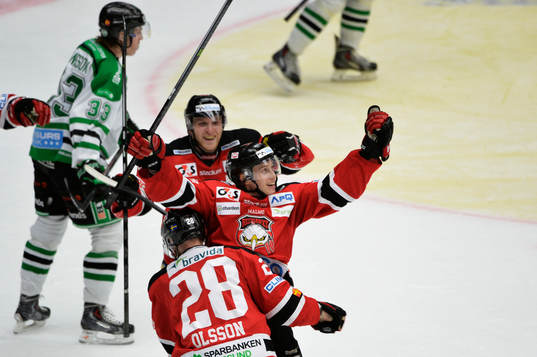 Malmö Redhawks Robin Alvarez jublar