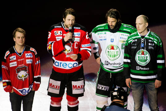Rögles Andreas Lilja och Malmö Redhawks Tomas Kollar