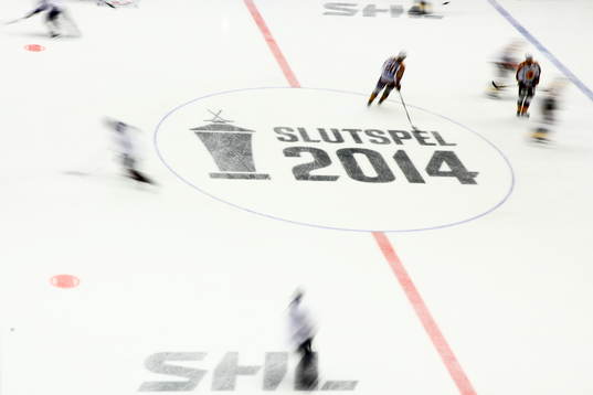 Spelarna värmer upp