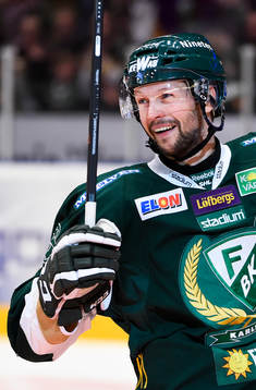 Färjestads Rickard Wallin jublar