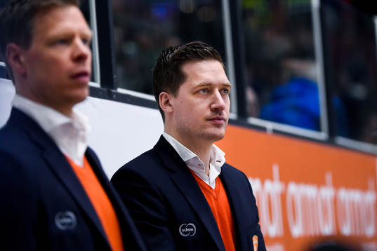 Växjös tränare Sam Hallam