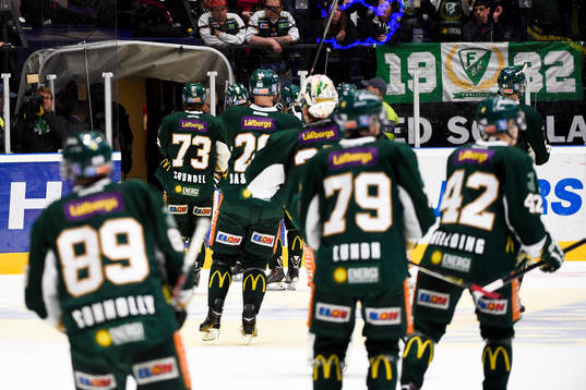 Färjestad lämnar isen