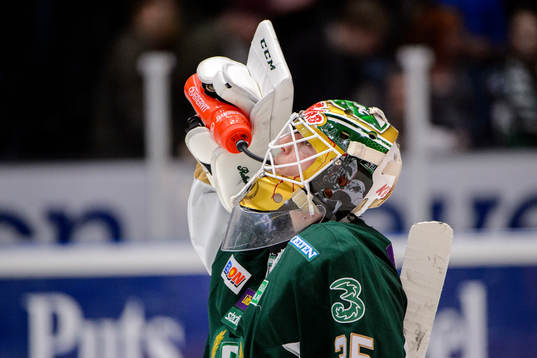 Färjestads målvakt Fredrik Pettersson-Wentzel