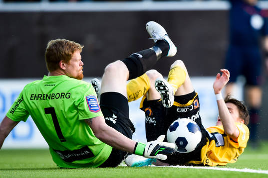 Häckens målvakt Christoffer Källqvist
