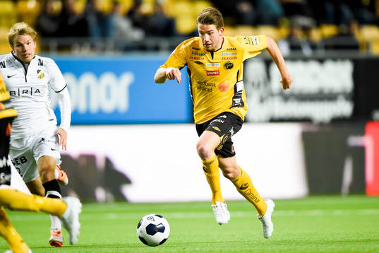 Elfsborgs Marcus Rohdén driver upp bollen