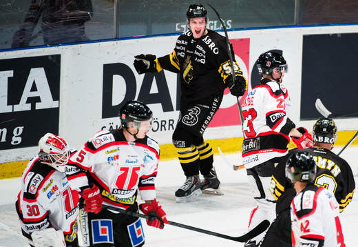 s Dennis Nordström jublar