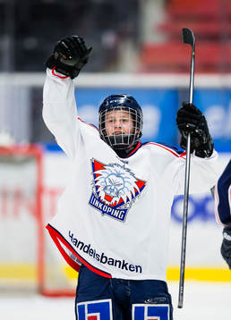 Linköpings Tobias Göransson jublar