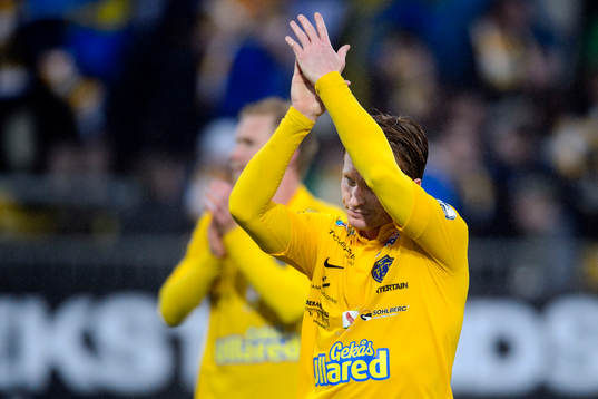 Falkenbergs Dan Keat tackar publiken