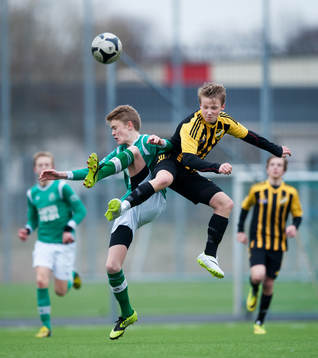 IFK Hässleholms Amel Crnalic i DM-matchen för pojkar