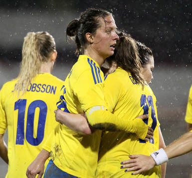 Sweden's Lina Nilsson celebrates her goal
