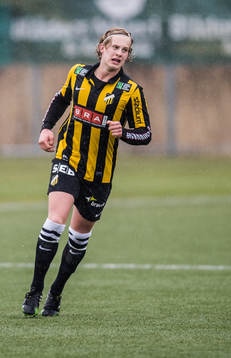 Häckens Gustav Berggren i fotbollsmatchen mellan BK