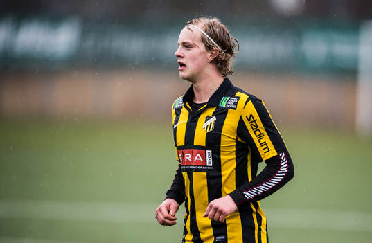 Häckens Gustav Berggren i fotbollsmatchen mellan BK