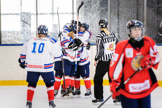 Ångermanlands spelare jublar