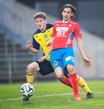 Östers Vlado Zlojutro och Ängelholms Eric Pothast i