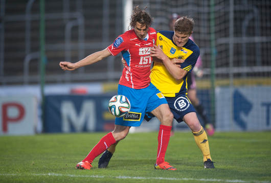 Östers Vlado Zlojutro och Ängelholms Eric Pothast i