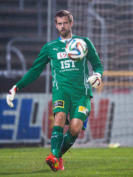 Östers målvakt Oscar Berglund i matchen i Superettan