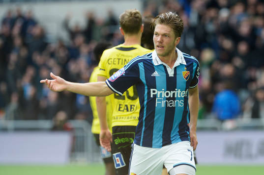Djurgårdens Martin Broberg jublar