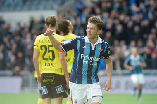 Djurgårdens Martin Broberg jublar