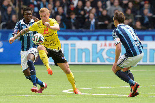 Halmstads Gudjon Baldvinsson och Djurgårdens Daniel