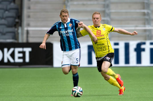 Halmstads Gudjon Baldvinsson och Djurgårdens  Stefan