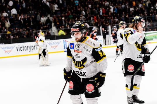 Västerås Marcus Söderkvist och de andra spelarna deppar