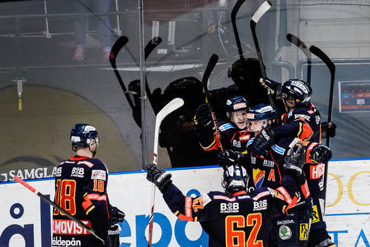 Djurgårdens Marcus Sörensen gör 6-1 och jublar