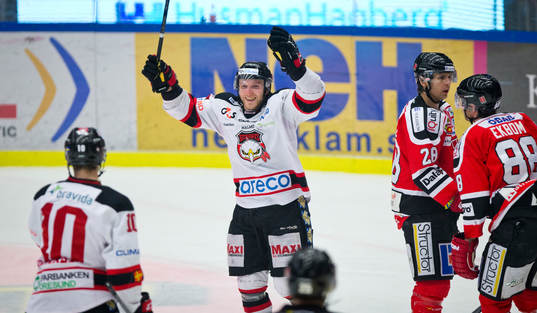 Malmö Redhawks Robin Alvarez gör 0-2 till Malmö och
