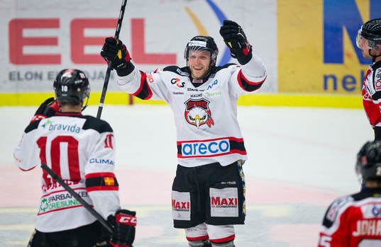 Malmö Redhawks Robin Alvarez gör 0-2 till Malmö och