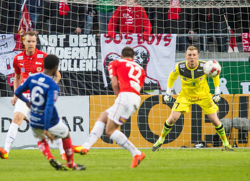 Åtvidabergs Mohammed Abubakari gör 1-0