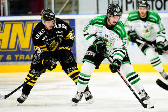 s Jonas Liwing och Rögles Daniel Sylwander