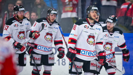 Malmö Redhawks Tobias Ericsson och Björn Svensson deppar