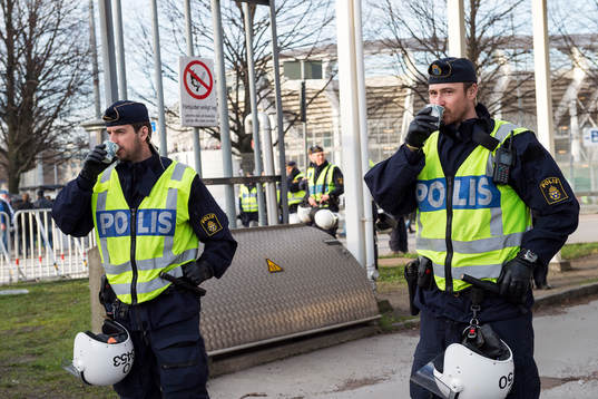 Poliserna hade en lugn kväll och kunde passa på att