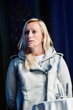 Elisabeth Gunnarsdotter, tränare i Kristianstad