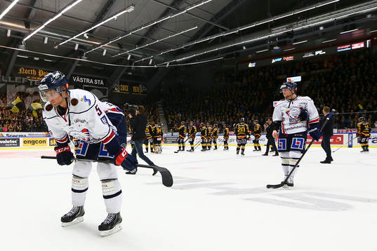Mattias Bäckman i Linköping deppar