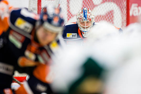 Växjös målvakt Teemu Lassila