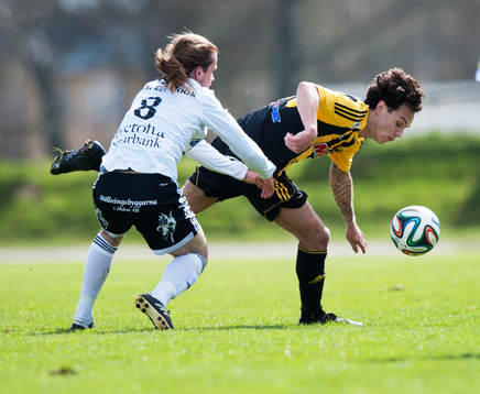 Hässleholms Karim Al-Asi  i matchen i division 111 mellan
