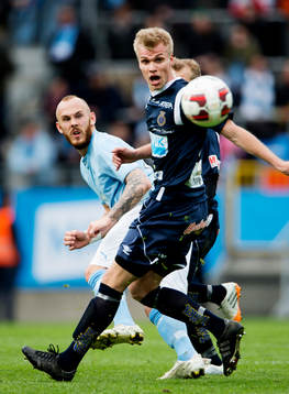 Malmö FFs Magnus Eriksson och Gefles Robin Nilsson