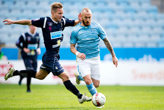 Gefles Anders Wikström och Malmö FFs Magnus Eriksson
