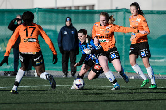Sirius Caroline Lundberg som fälls av Sunnanås Frida
